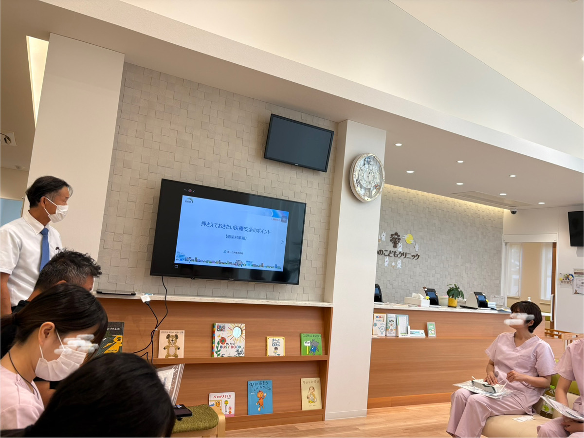医療安全研修会を行いました